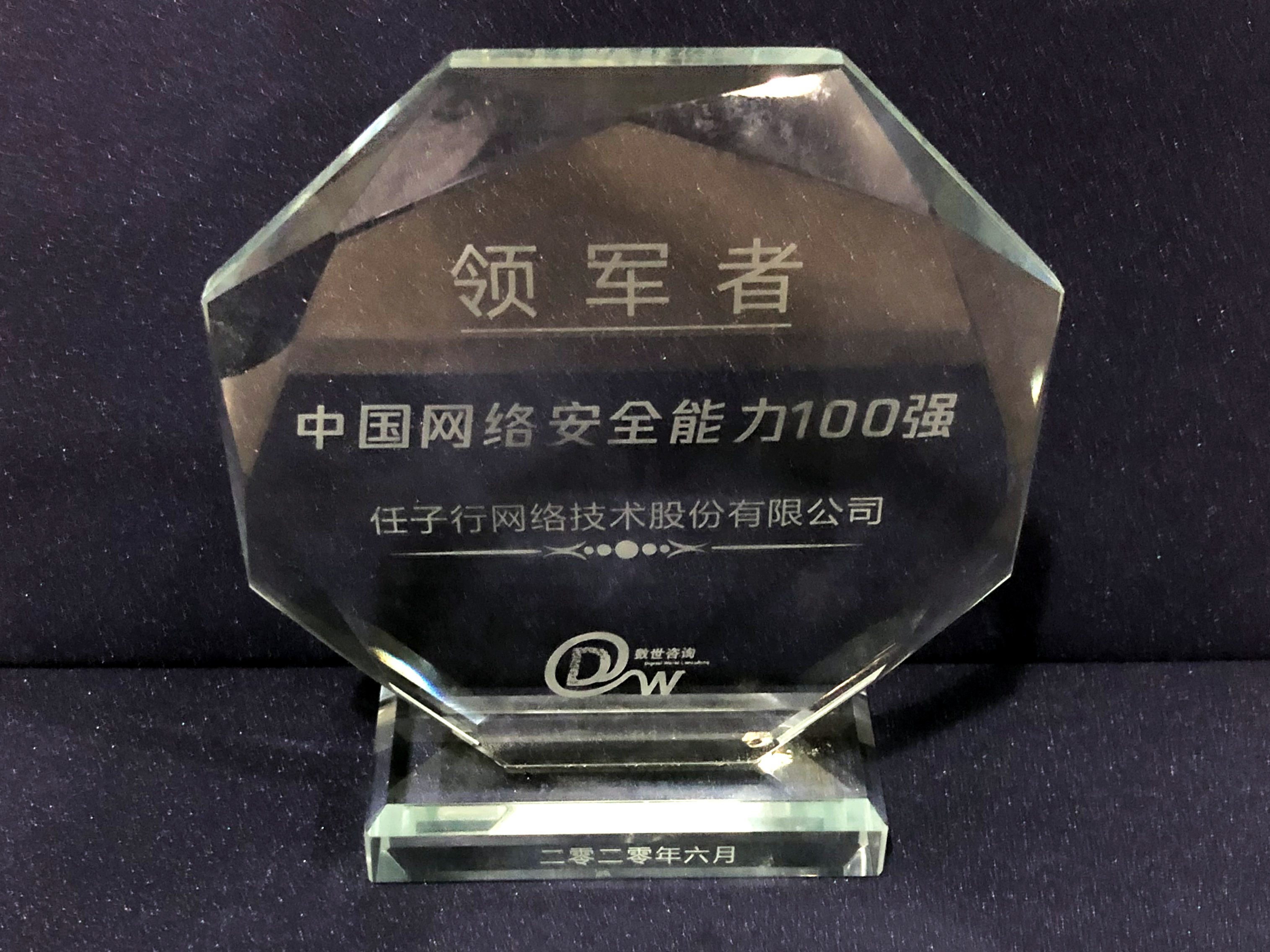 4077159bbf595fd75b8aeae626863adc