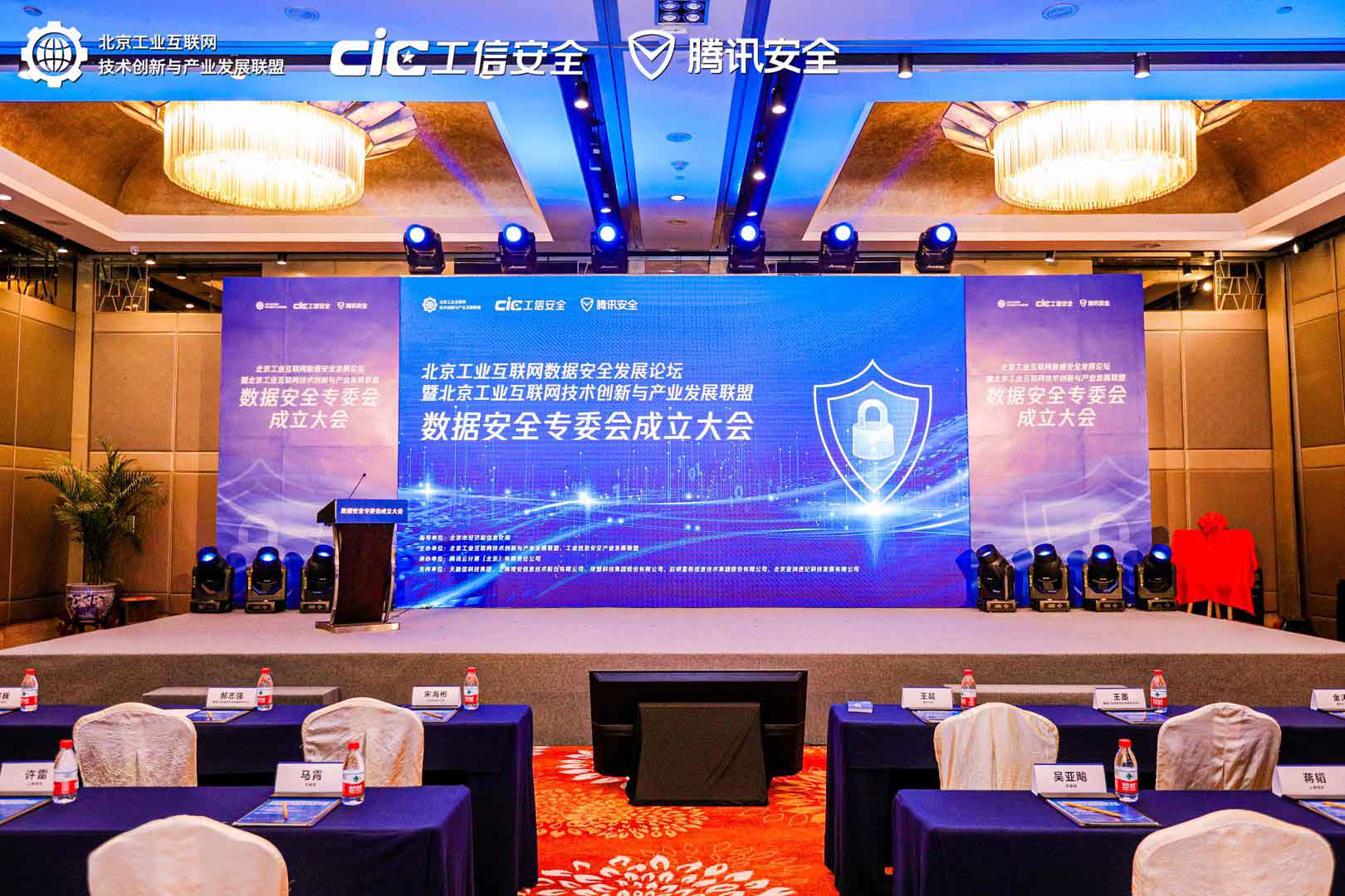 ff274ccca438d88bb0bde5b5deef9b33